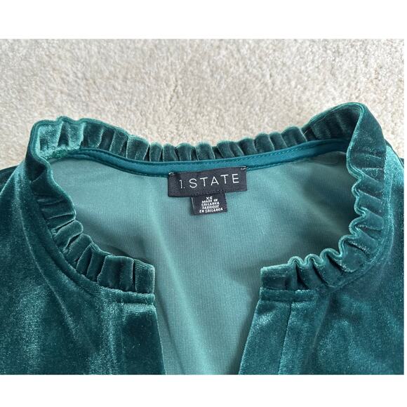 1.State: Green Velvet Tiered Dress - Picture 6 of 12